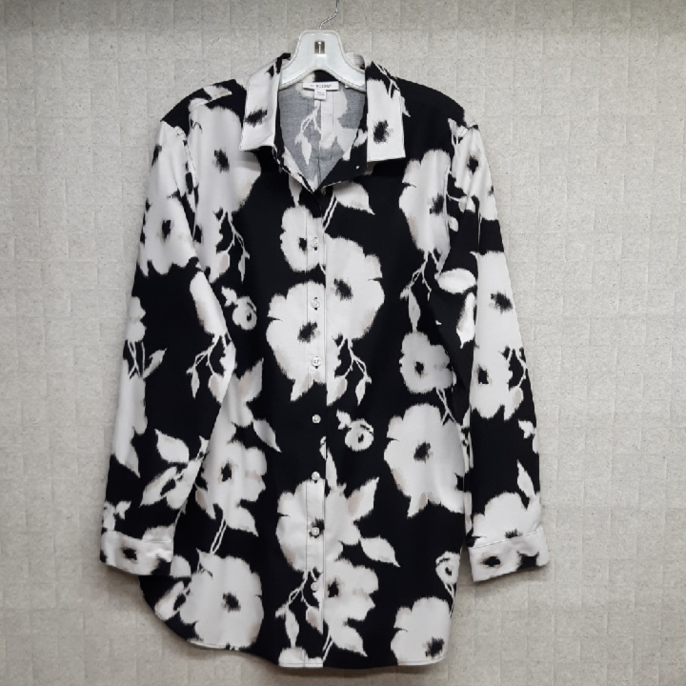 Chico's Black, White and Tan Floral Print Tunic Blouse